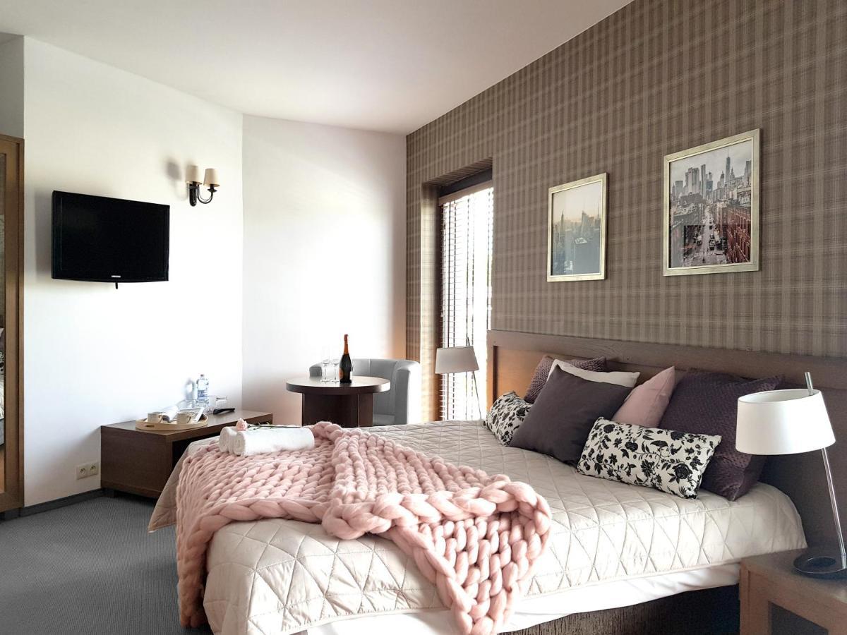 Hotel Willanova Lublino Esterno foto