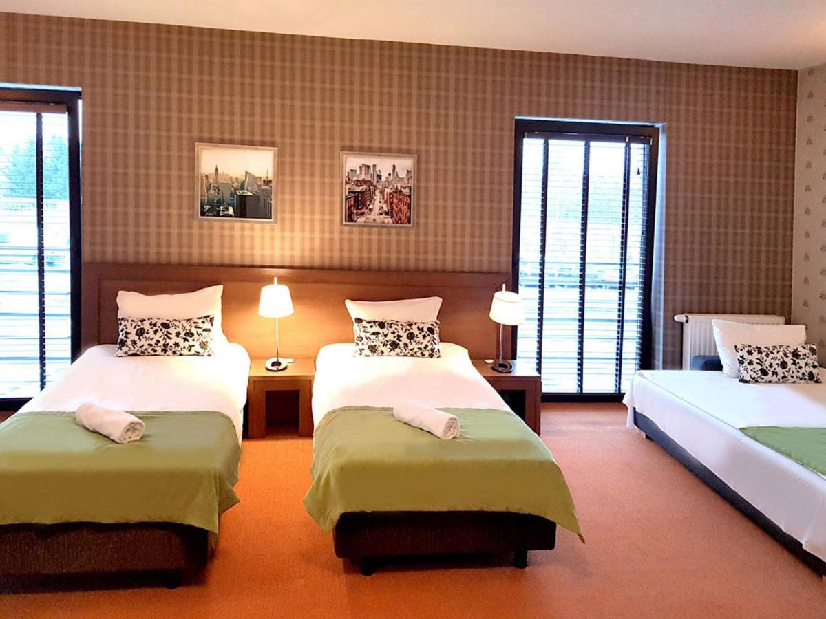Hotel Willanova Lublino Esterno foto